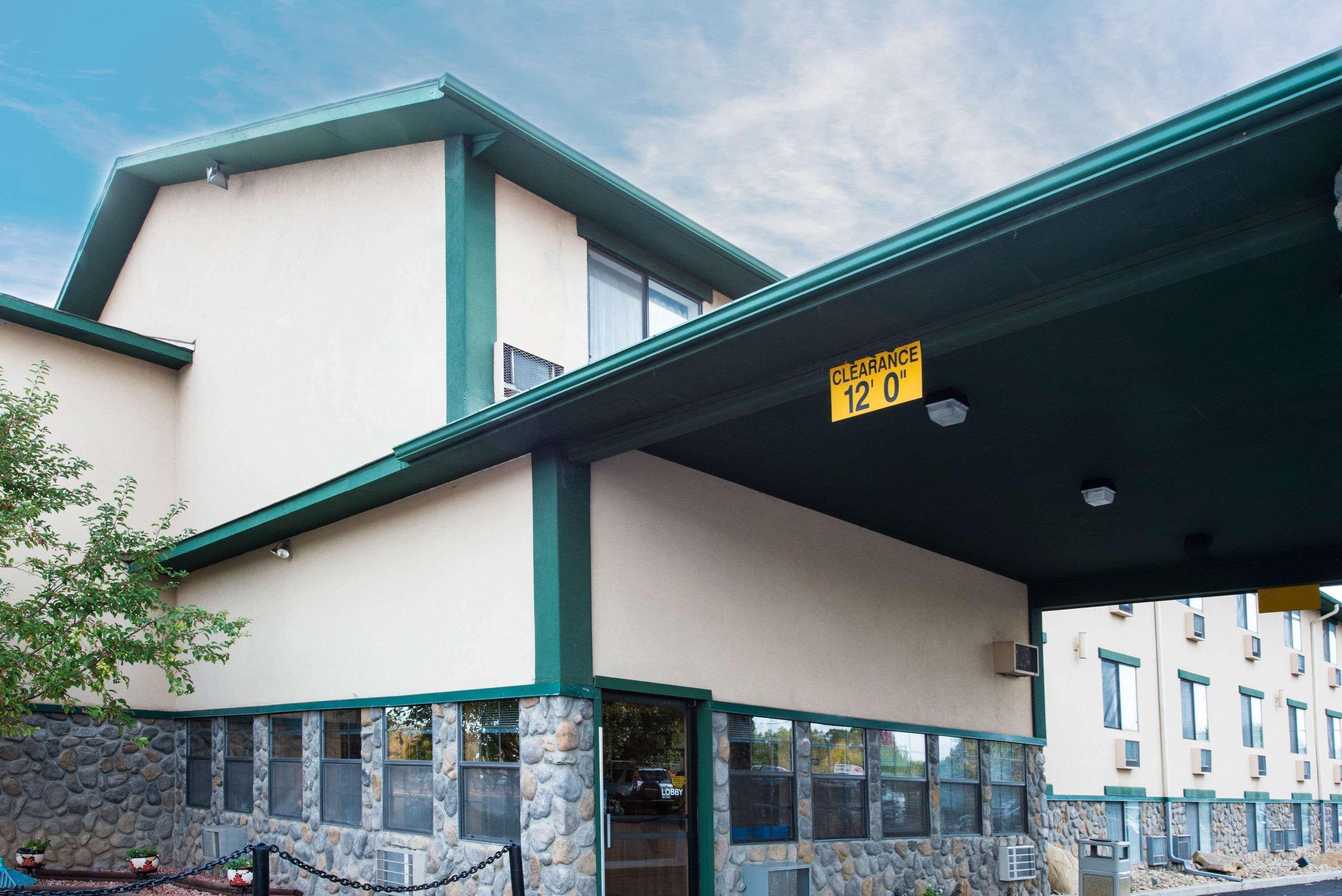 Super 8 By Wyndham Cortez/Mesa Verde Area Exterior photo